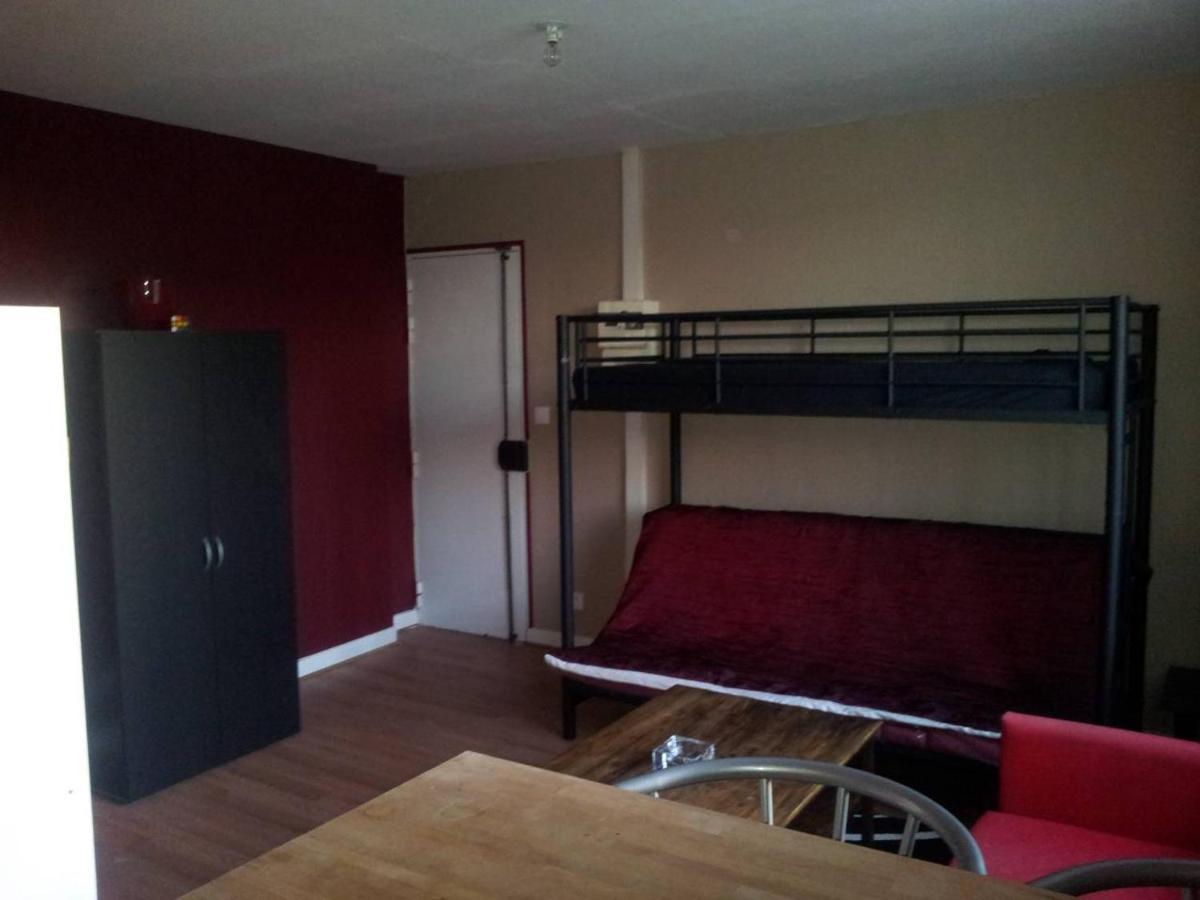 Studio near Paris Métro Robespierre Bagnolet Extérieur photo