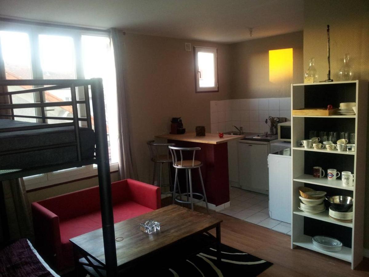 Studio near Paris Métro Robespierre Bagnolet Extérieur photo